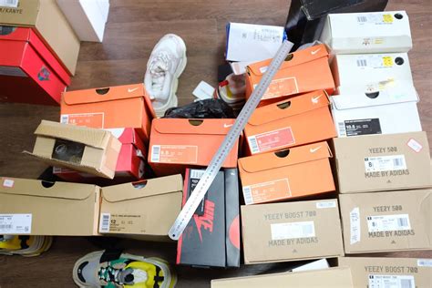 david replica shoes reddit|This fake sneaker king’s operation made millions on Reddit  .